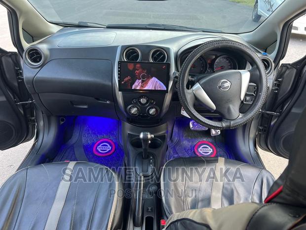 Nissan Note SV Premium 2014 Gray - thumbnail 5