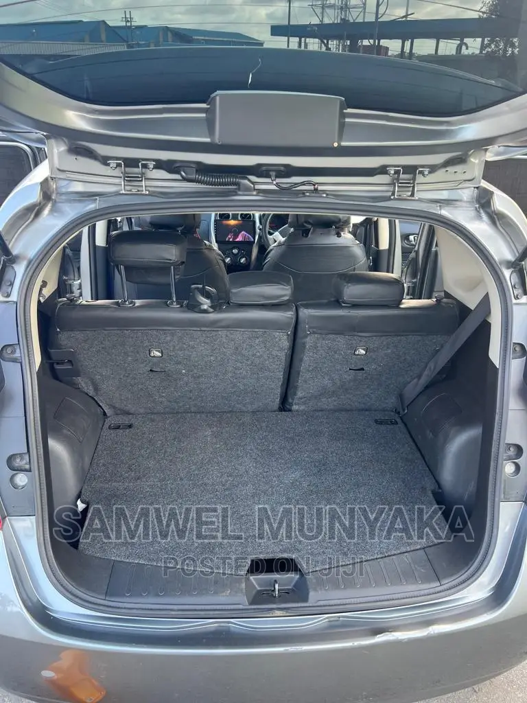 Nissan Note SV Premium 2014 Gray