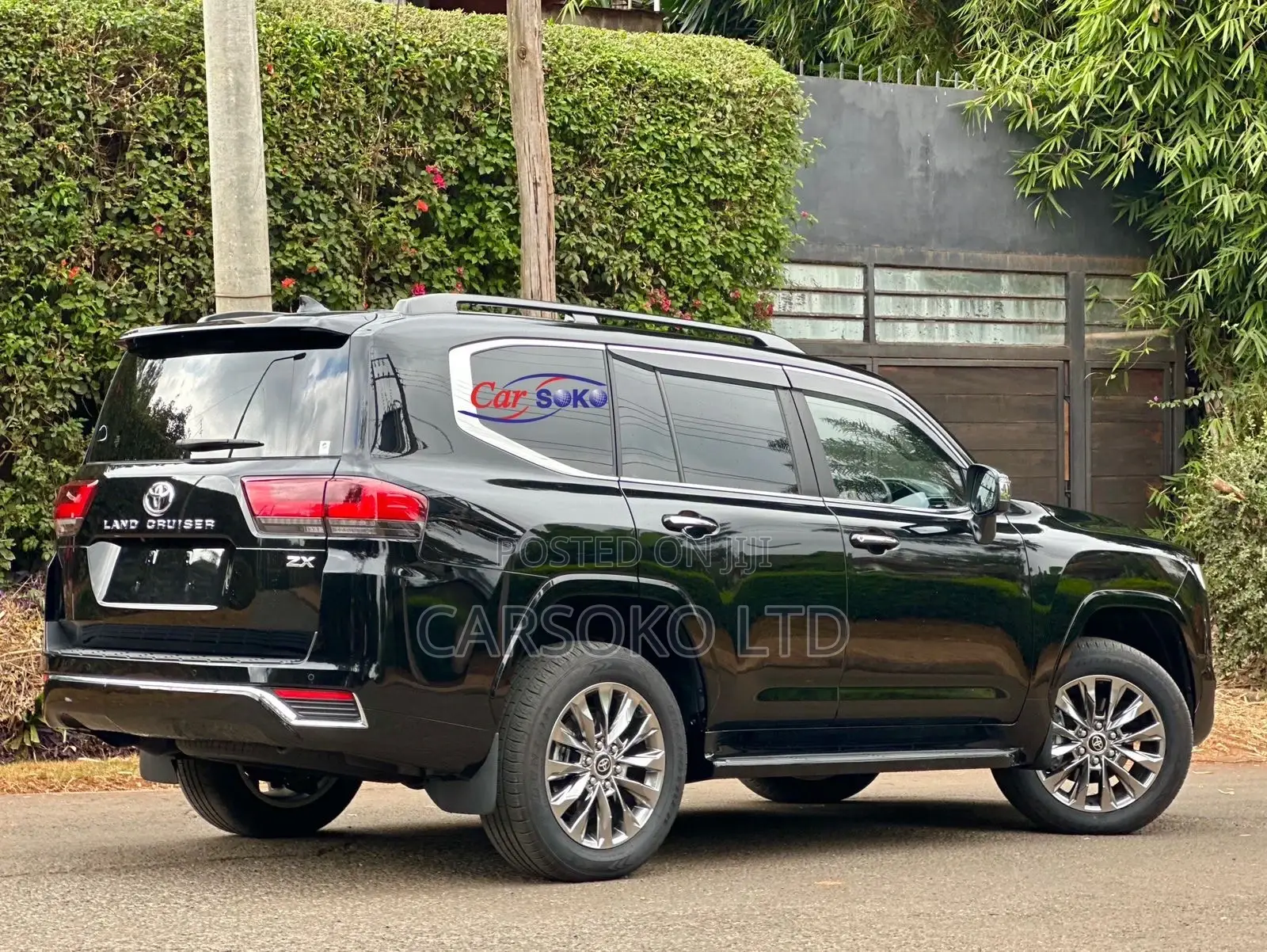 Toyota Land Cruiser 3.3 Diesel 4WD 2022 Black