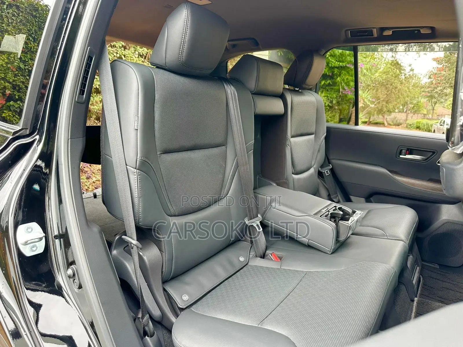 Toyota Land Cruiser 3.3 Diesel 4WD 2022 Black