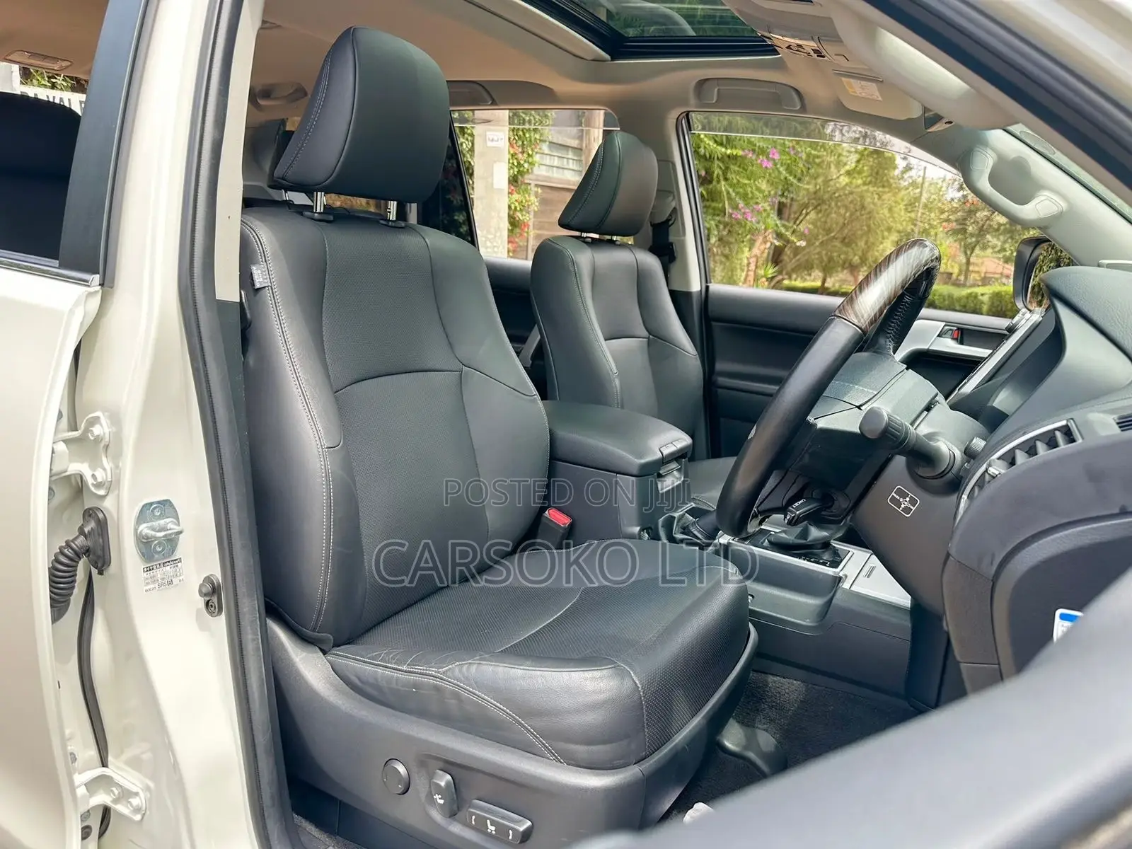Toyota Land Cruiser Prado 2018 Pearl