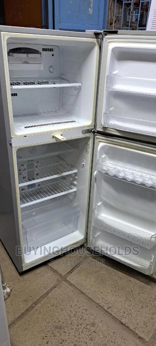 Samsung 240L Two Door Fridge - thumbnail 2