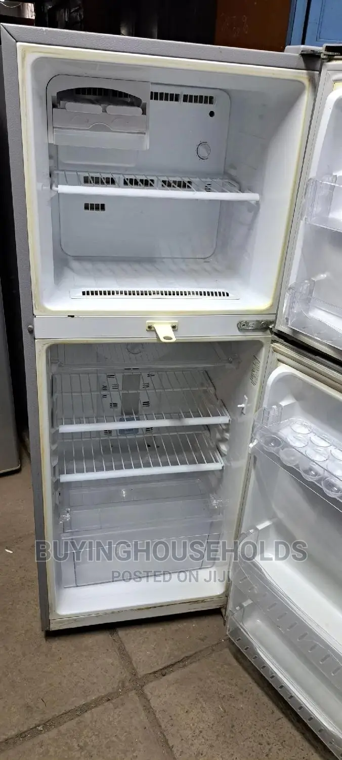 Samsung 240L Two Door Fridge