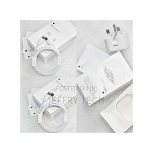 Apple 20W USB-C iPhone Charger + C to Lightning 2M Cable - thumbnail 2