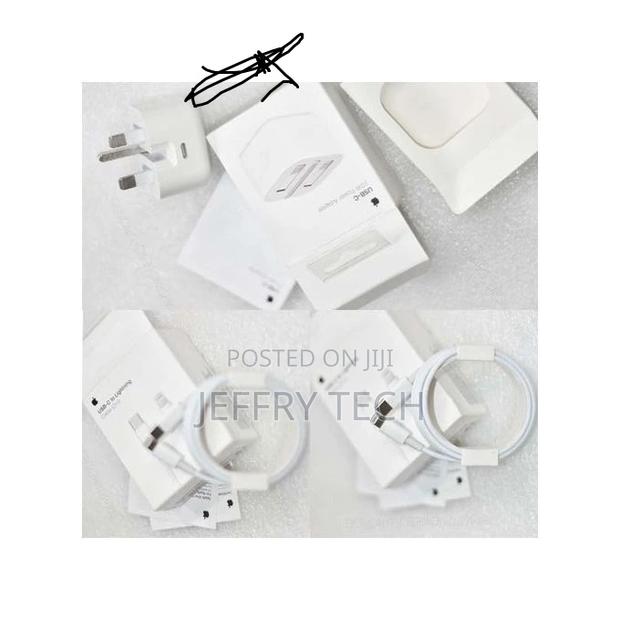 Apple 20W USB-C iPhone Charger + C to Lightning 2M Cable - thumbnail 3