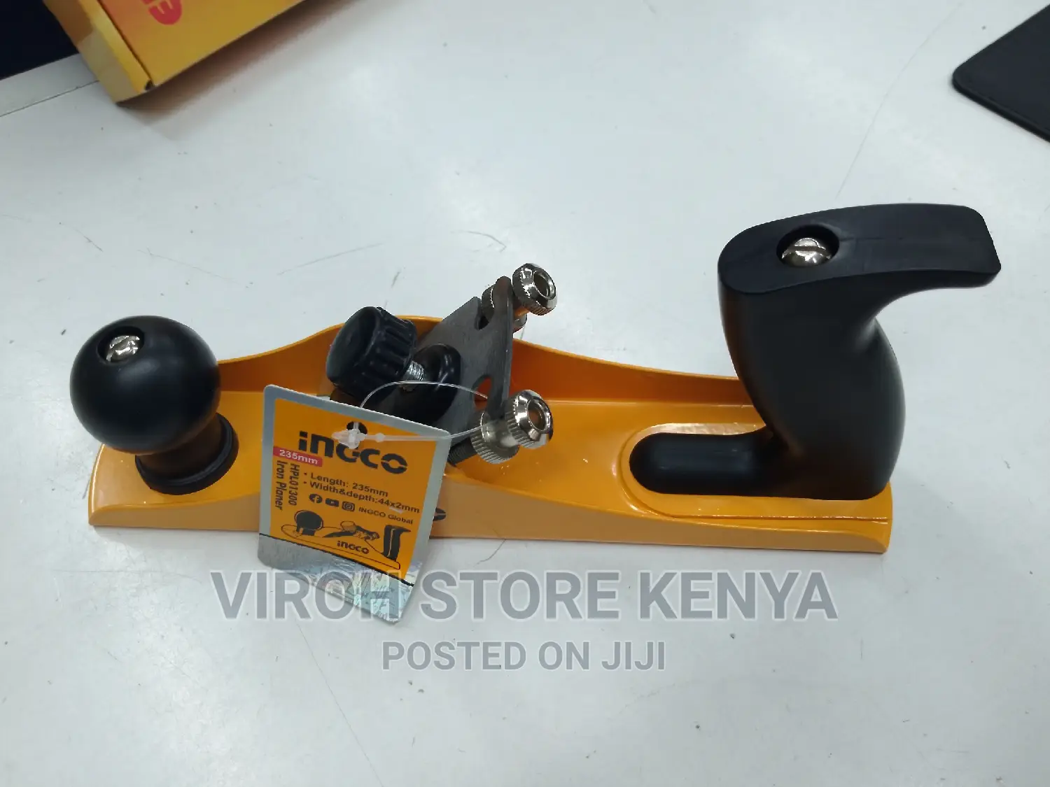 Ingco Manual Wood Planner Wood Smoother