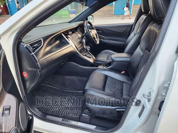 Toyota Harrier 2.0 4WD 2014 White - thumbnail 7