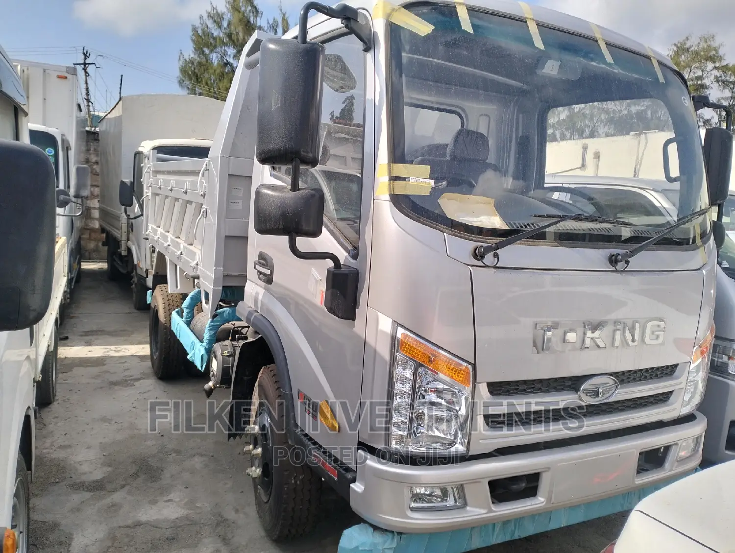 7 Ton Tipper Lorry.