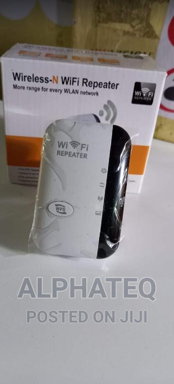 Affordable WIFI Range Extender 300 MBPS / WIFI Repeater
