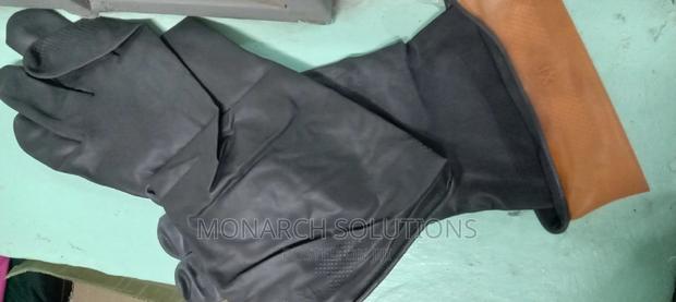 Industrial Rubber Gloves