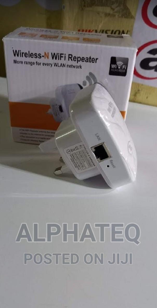Wireless Wifi Repeater Wifi Extender 300mbps Wifi Amplifier/
