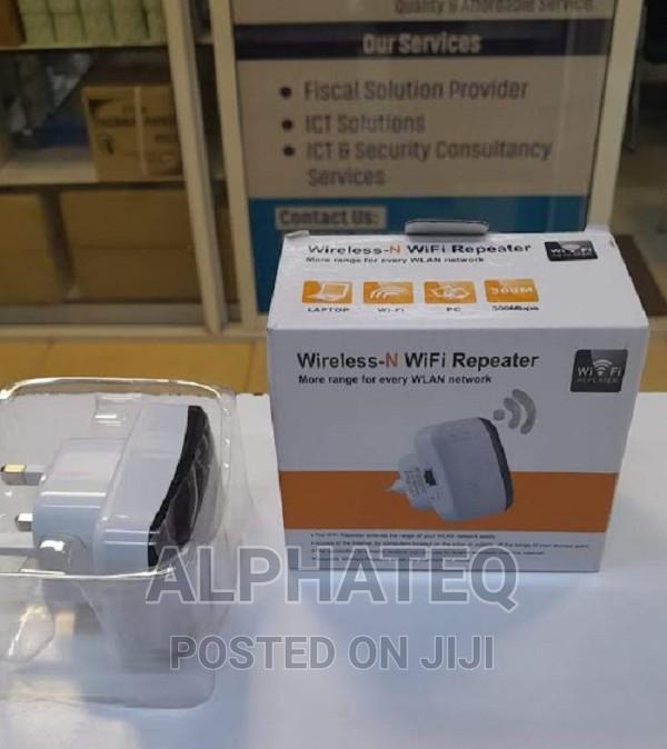 Signal Amplifier 300mbps Wifi Extender Wifi Repeater