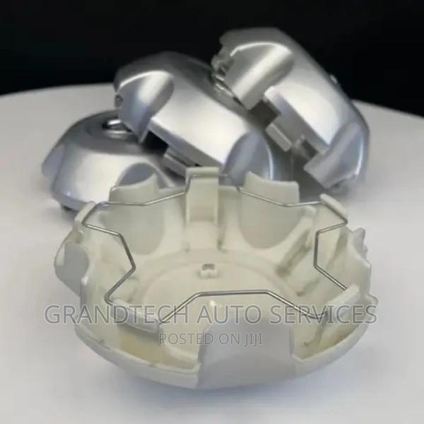 Toyota Landcruiser Prado Wheel Centre Hub Cap