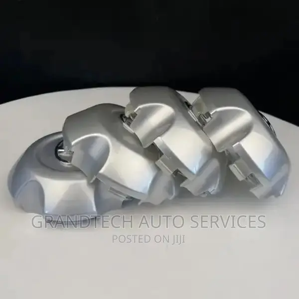 Toyota Landcruiser Prado Wheel Centre Hub Cap
