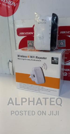 Perfect New Wireless Wifi Repeater Range Extender - thumbnail 2