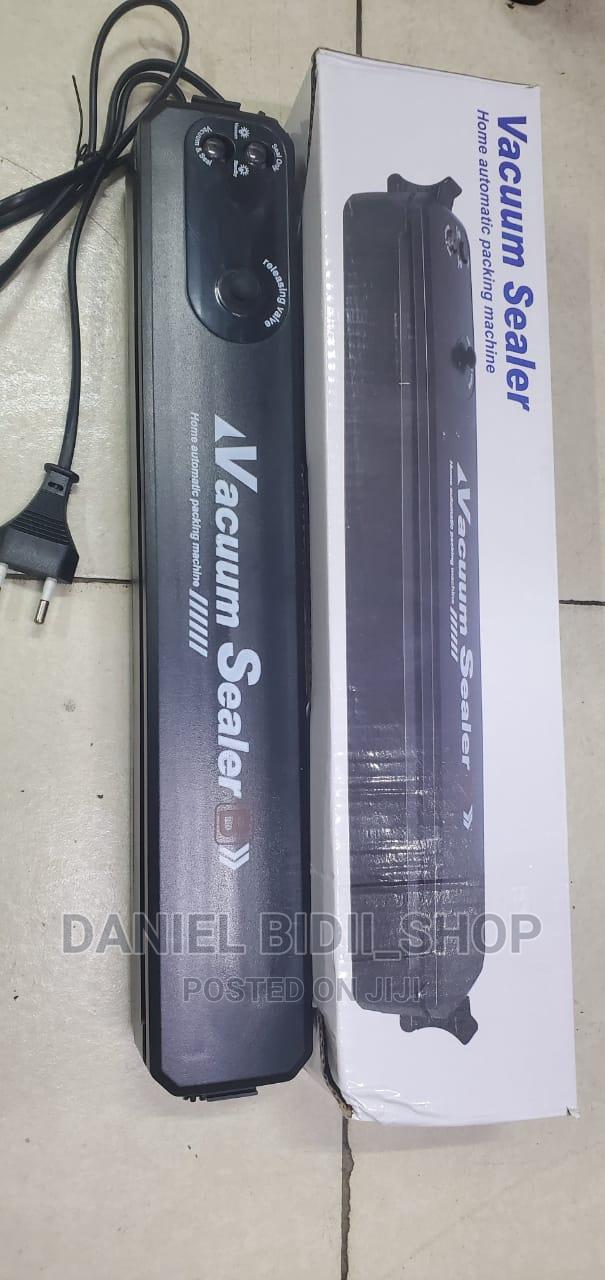 Vacuum Sealer Packing Machine - main view