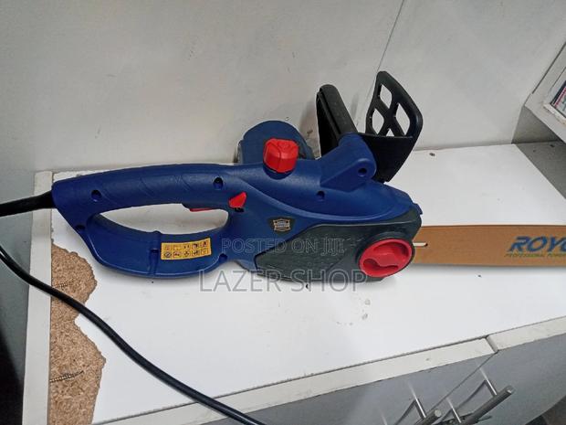 Professional Electric Chainsaw - thumbnail 3