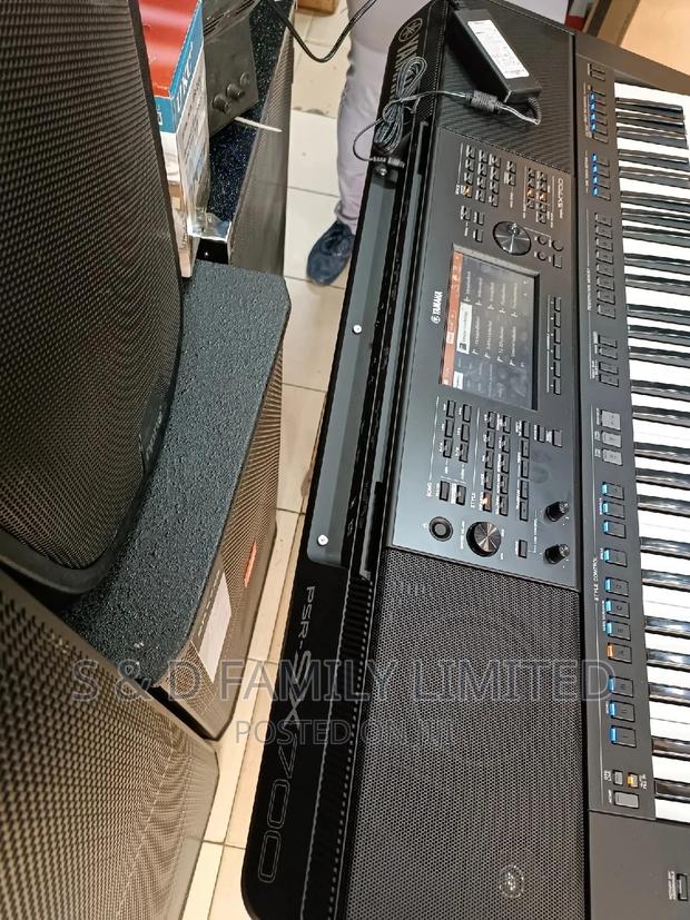 Yamaha PSR-Sx700 - thumbnail 3
