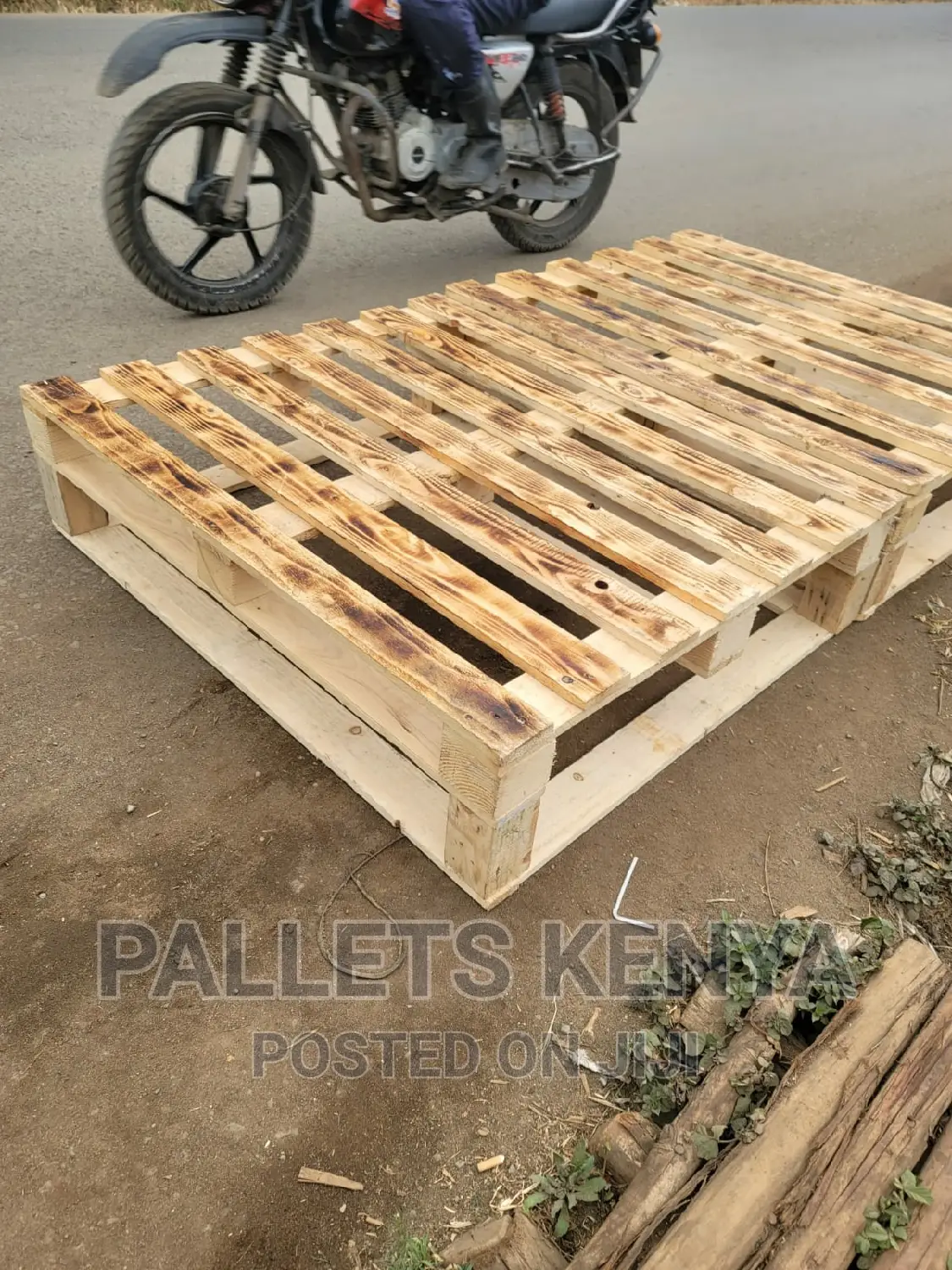 Pallet Bed- Detachable (FWS;)