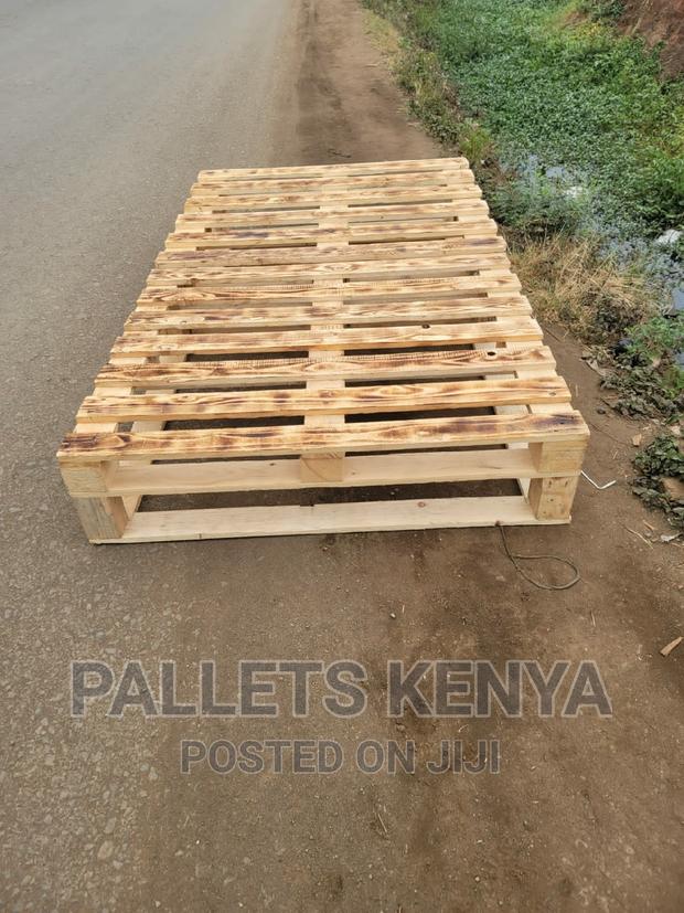 Pallet Bed- 4*6 Detachable Bed- (¥MC)