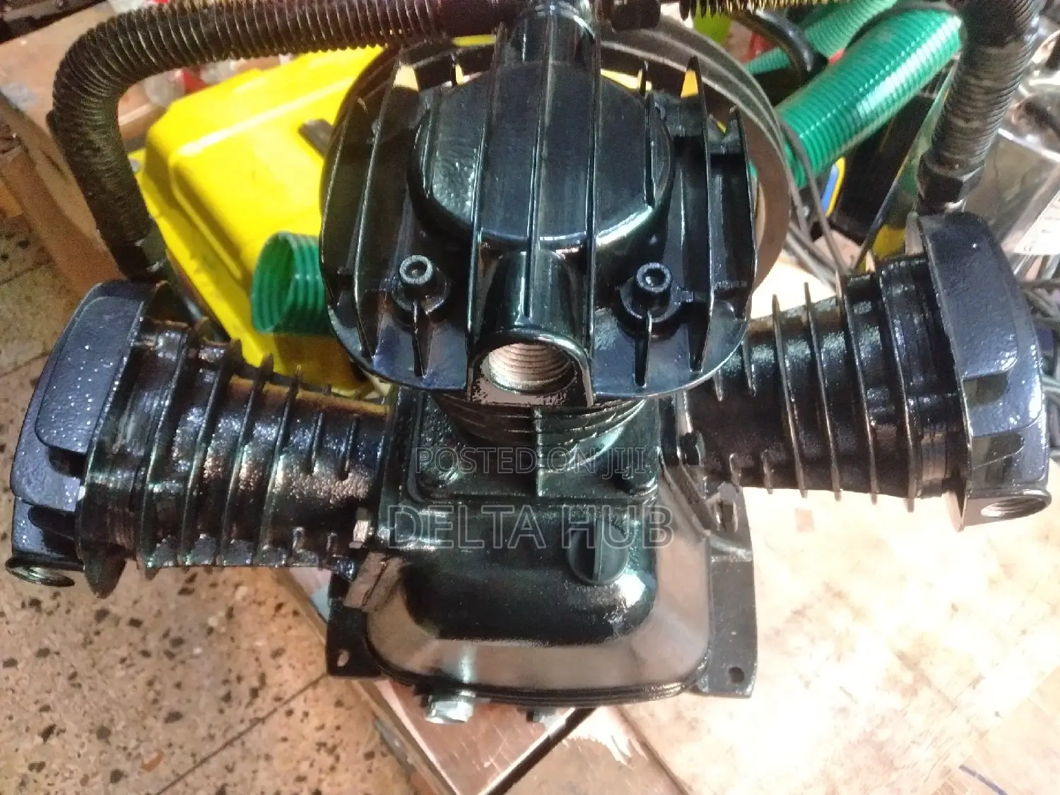 3pistons Compressor Head.