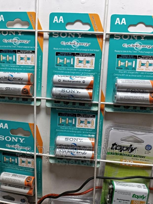 Sony 1.5v Rechargeable Batteries