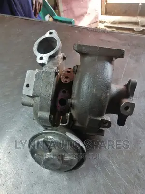 Toyota Land Cruiser V8 1VD Turbo