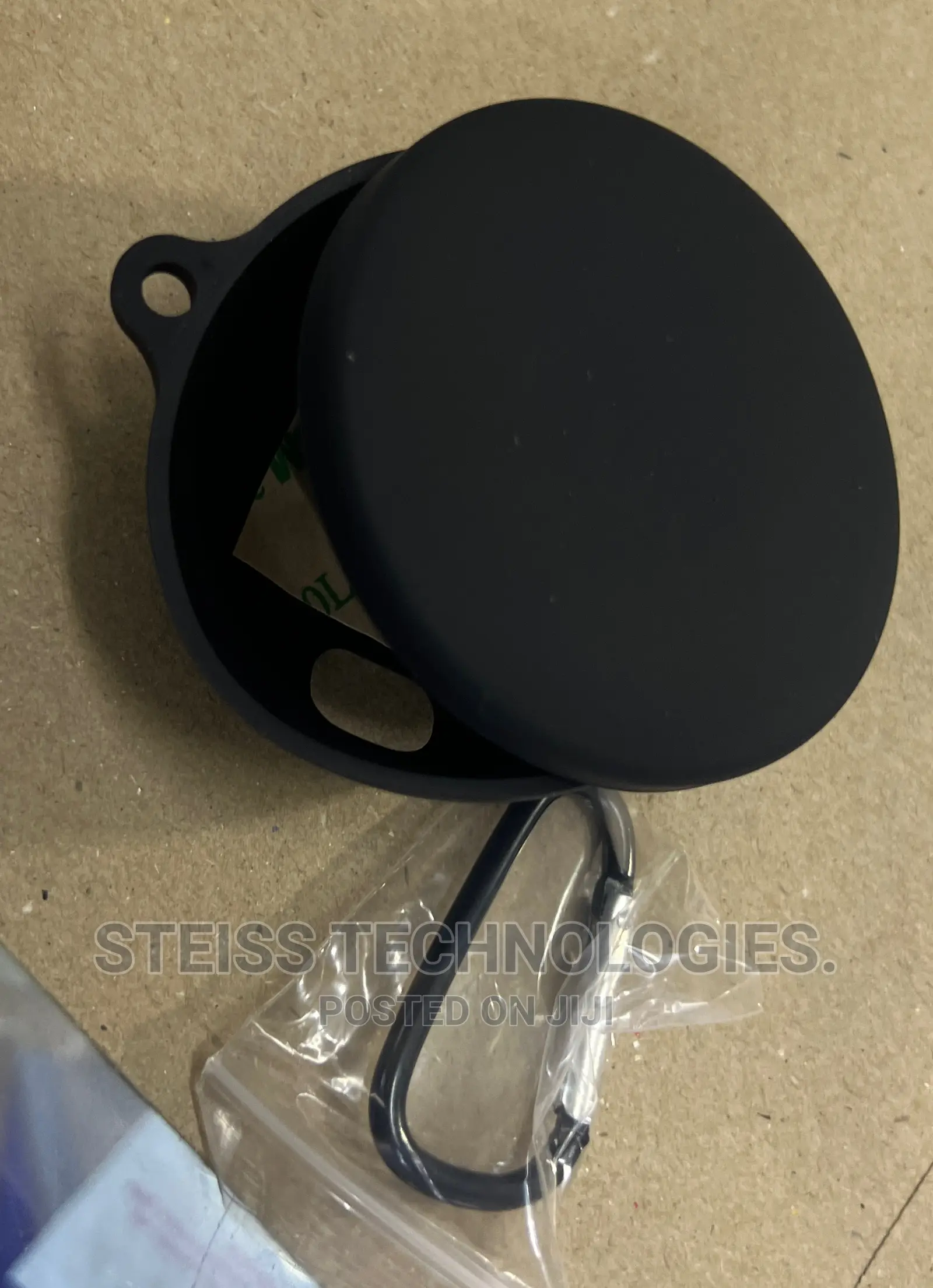 Freepods 3 Oraimo Casing.