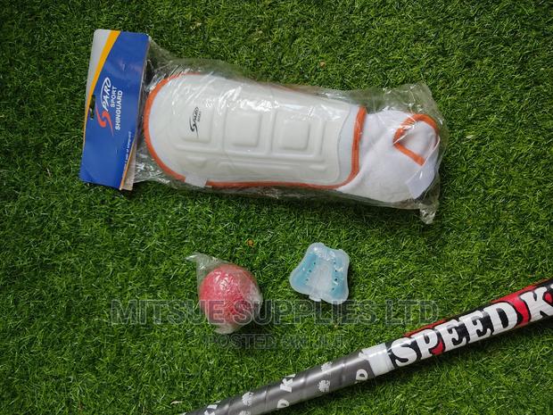 Hockey Combo Beginner - Stick,Mouthguard,Shinguards,Ball - thumbnail 3