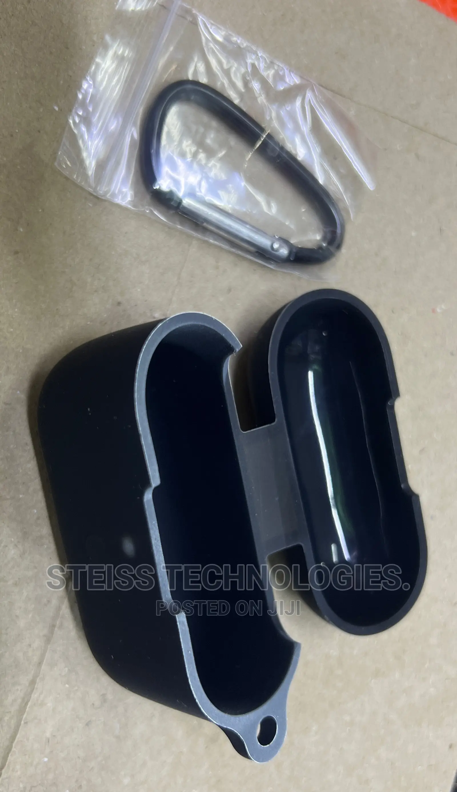 Oraimo Freepods 4 Casing.