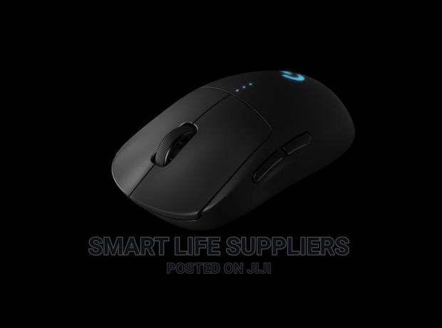 Logitech G Pro Wireless Gaming Mouse for Esports Pros - thumbnail 2