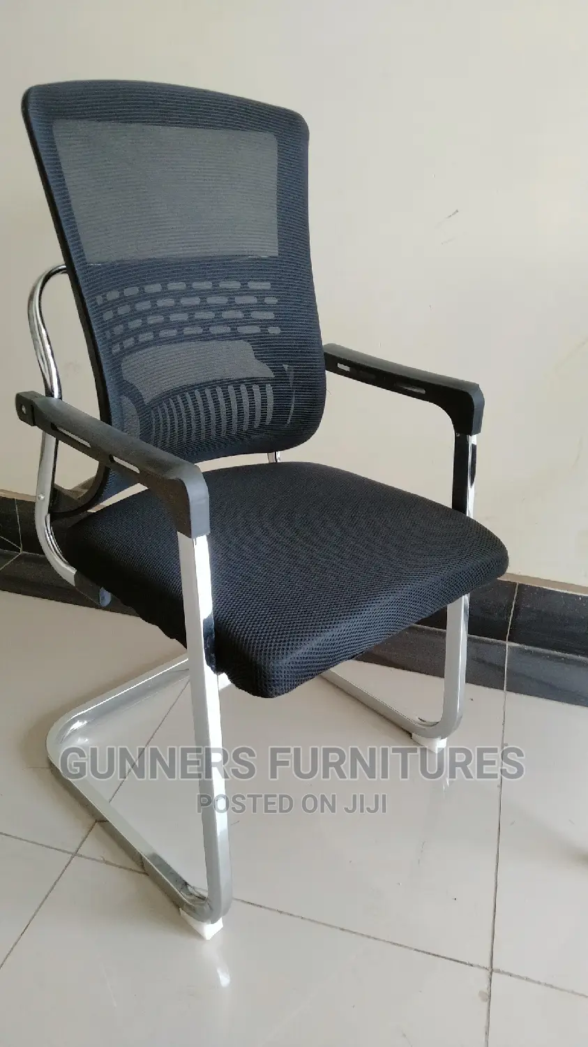 Visitors Chairs Visitors