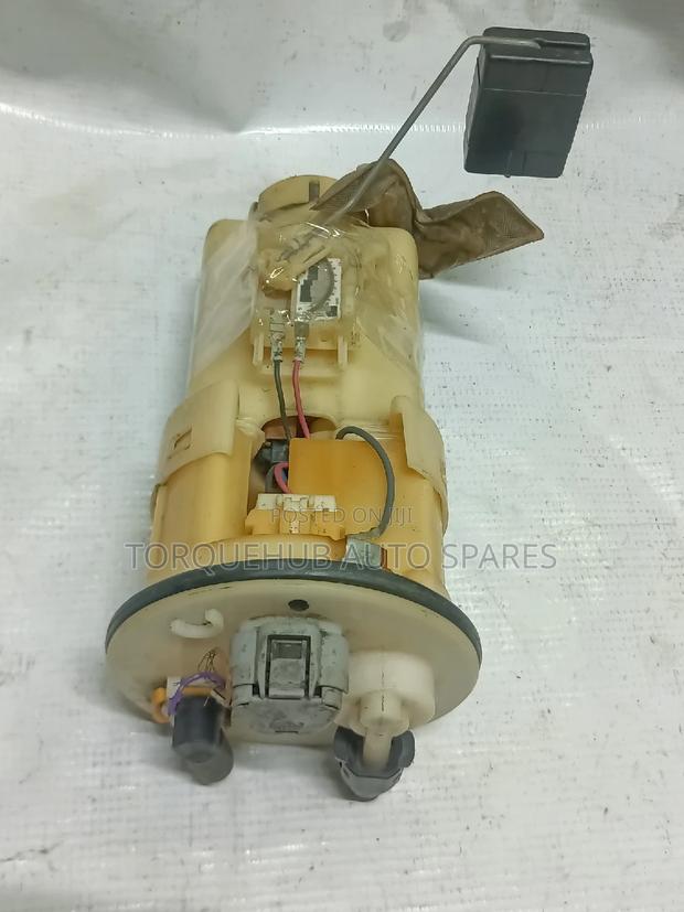 Toyota IST/Platz/Vitz Old Model Fuel Pump - thumbnail 3
