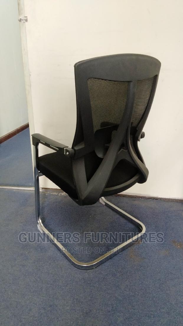 Visitors Chairs Visitors Chairs Visitors Chairs - thumbnail 3