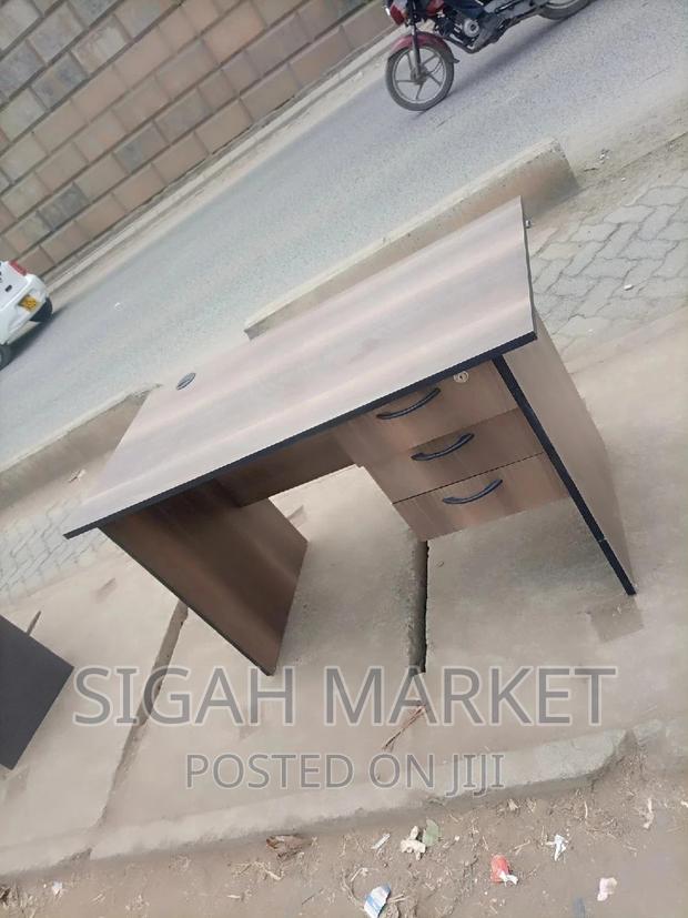 Office Desk Office Desk - main view