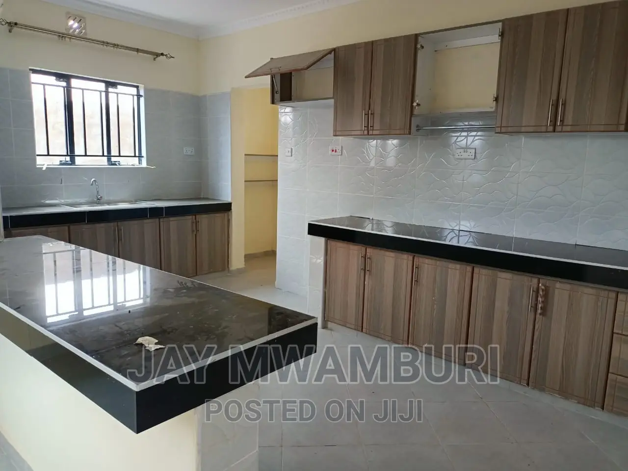 3bdrm Bungalow in Kitengela for sale