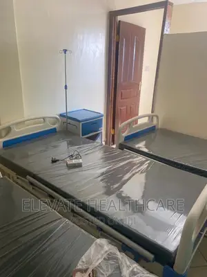 Single Crank/ One Crank Hospital Mattress