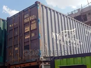 Clean and Variety of 20ft Containers
