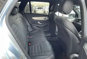 Mercedes-Benz GLC-Class 2017 Silver