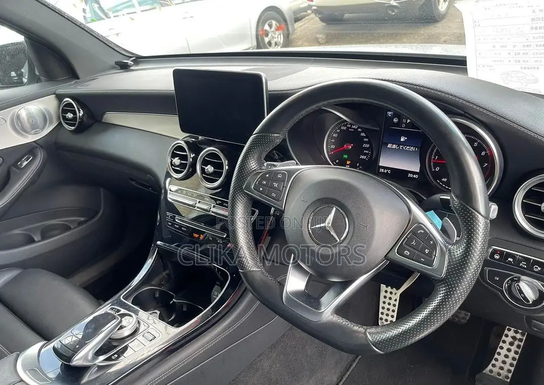 Mercedes-Benz GLC-Class 2017 Silver
