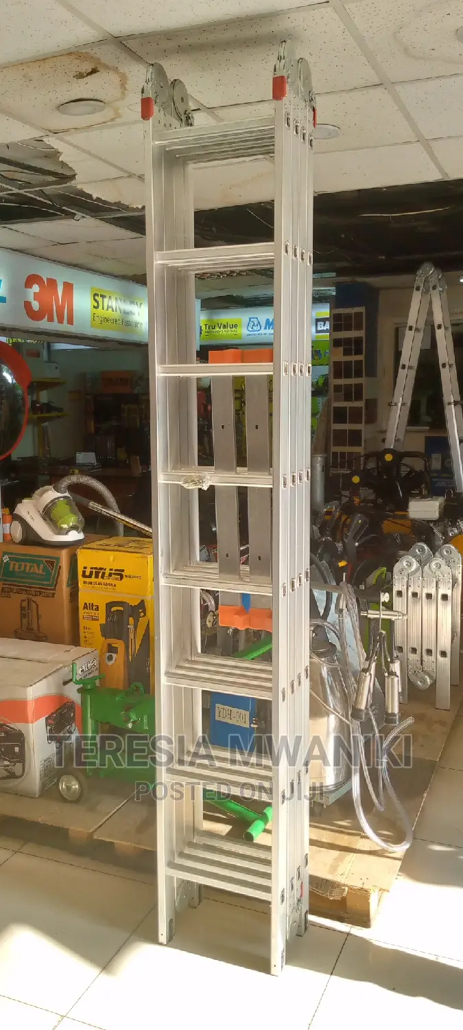 Multipurpose Aluminum Ladder (8steps)