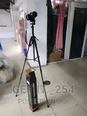 Professional Camera Tripod