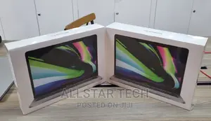 New Laptop Apple MacBook Pro 2022 M2 8GB Apple M2 SSD 256GB