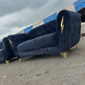 5 Seater Chesterfield Sofa