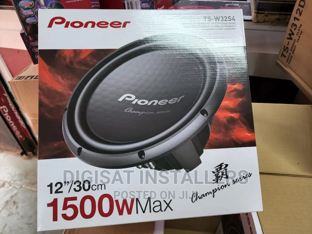 Pioneer Car Subwoofer 12′′ 1600W TSW312S4 in Nairobi Central Vehicle
