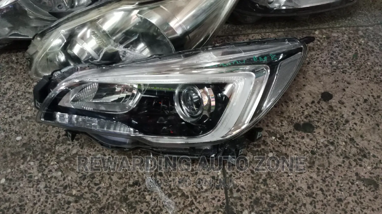 Subaru Outback Levog New Model 2018 Headlight