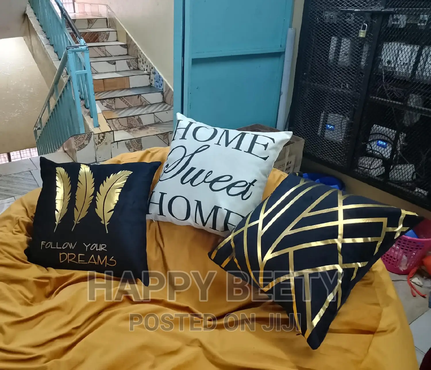 Throw Pillows