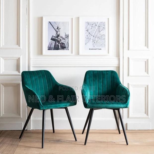 Lounge Couch - main view