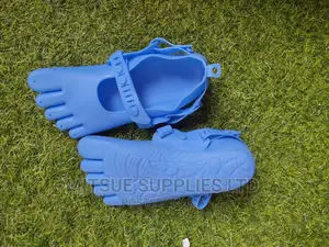 Pair Of Beach Shoe Silicone Size 8 Uk