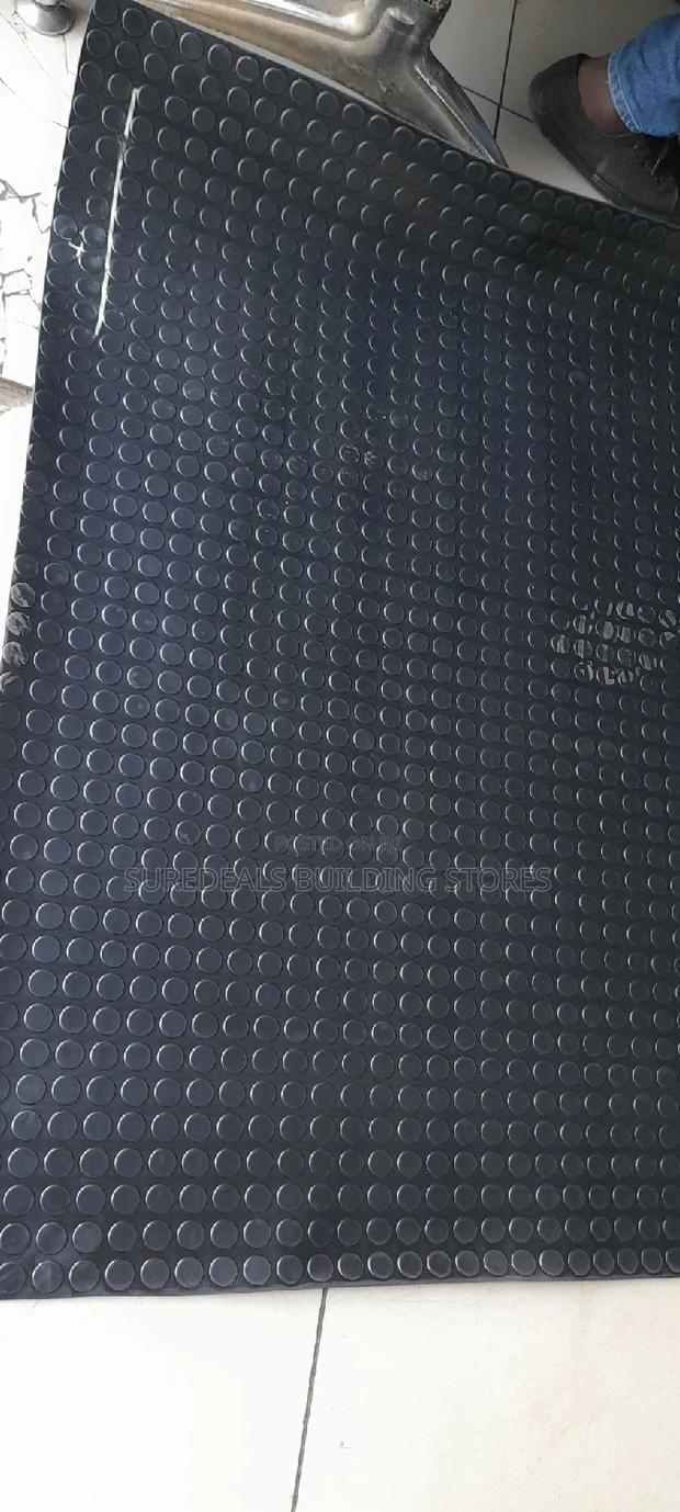 Coin Pattern Rubber Coin Mat/Sheet-Round Stunded Rubber Mat - main view